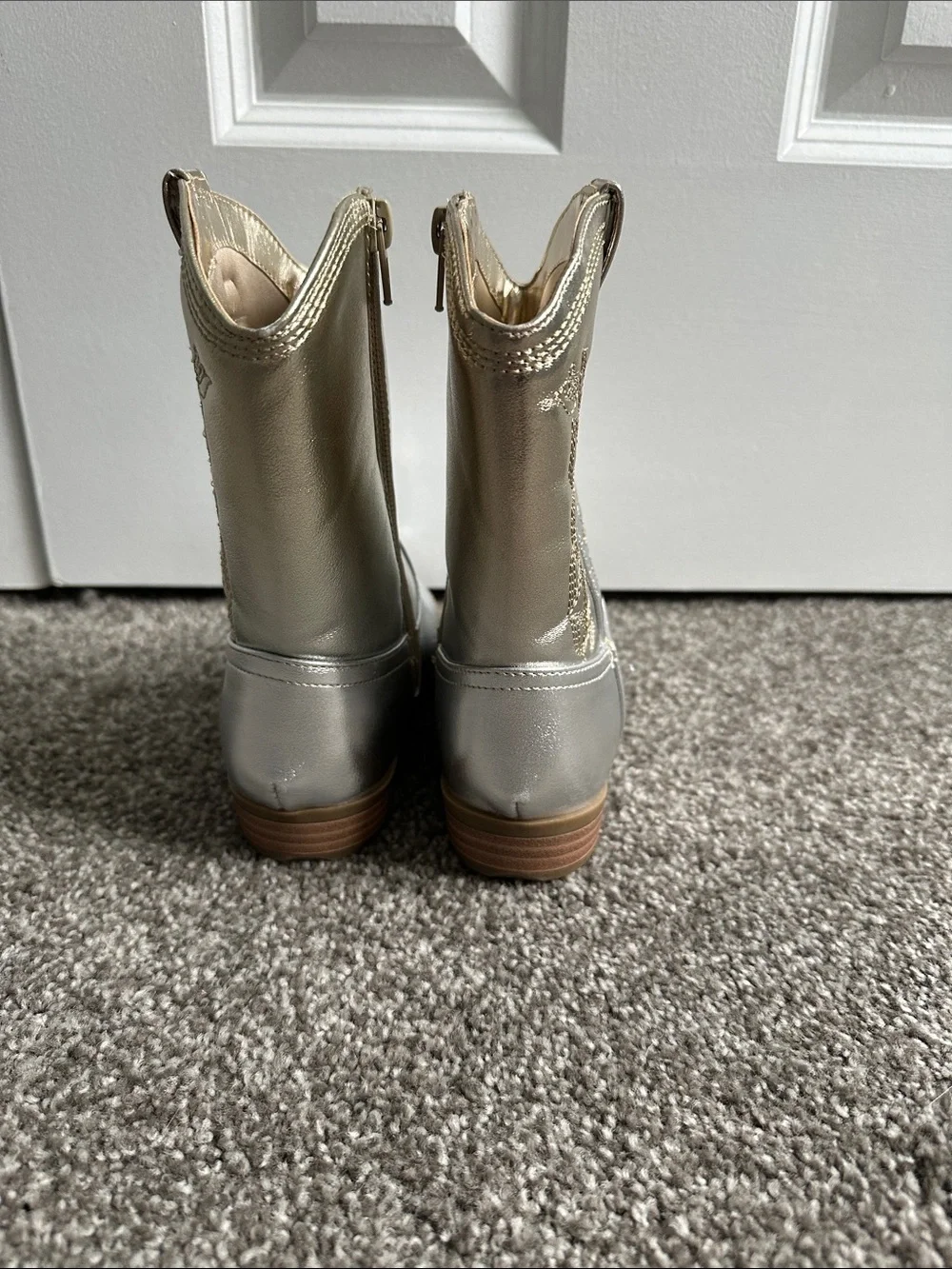 wonder nation Silver Metallic Girls Western Zip Boots